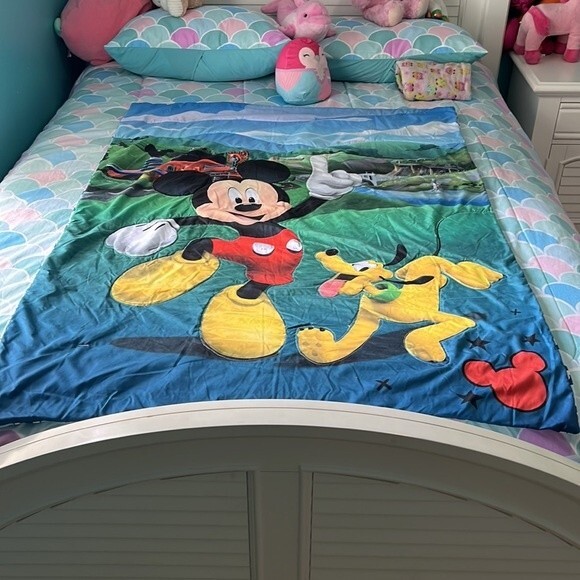 Disney 4 Piece Toddler Bedding Set Mickey Mouse Playhouse Blue/White- 52" x 28" - Picture 3 of 16